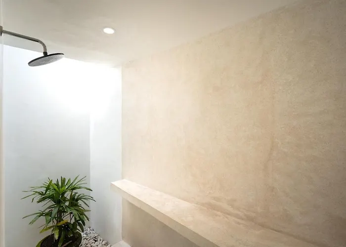 Tara Villa Seminyak (Bali)